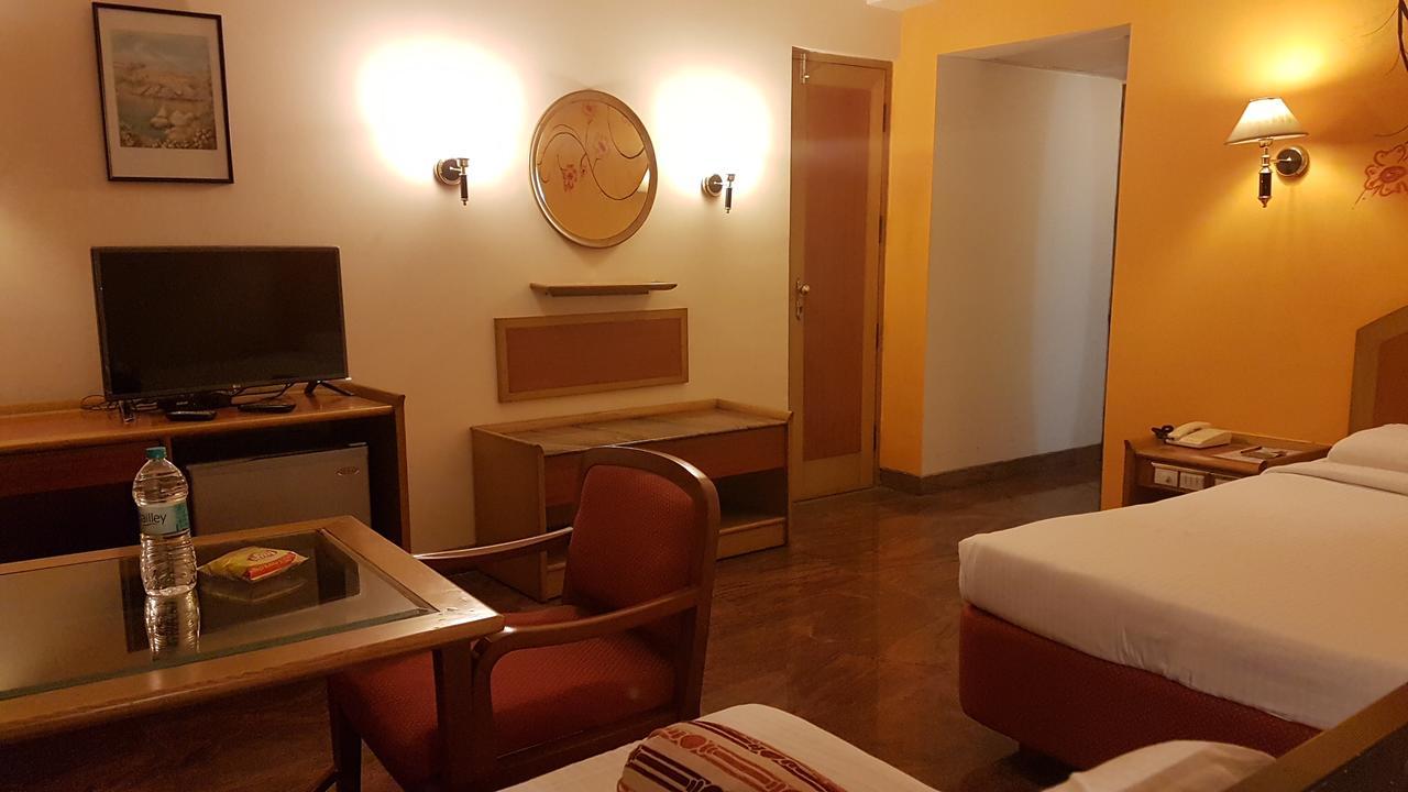 Kamat Lingapur Hotel Hyderabad Exterior foto